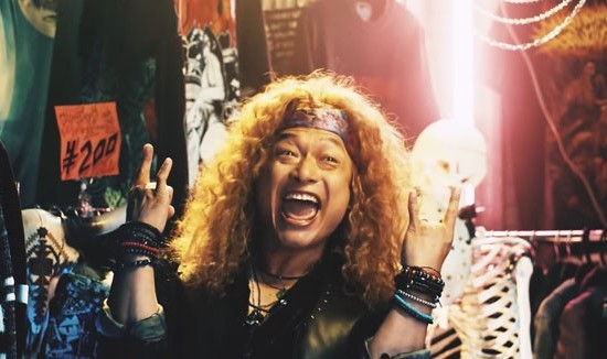 ネットショップ「BASE」のCMのファンキーな香取慎吾